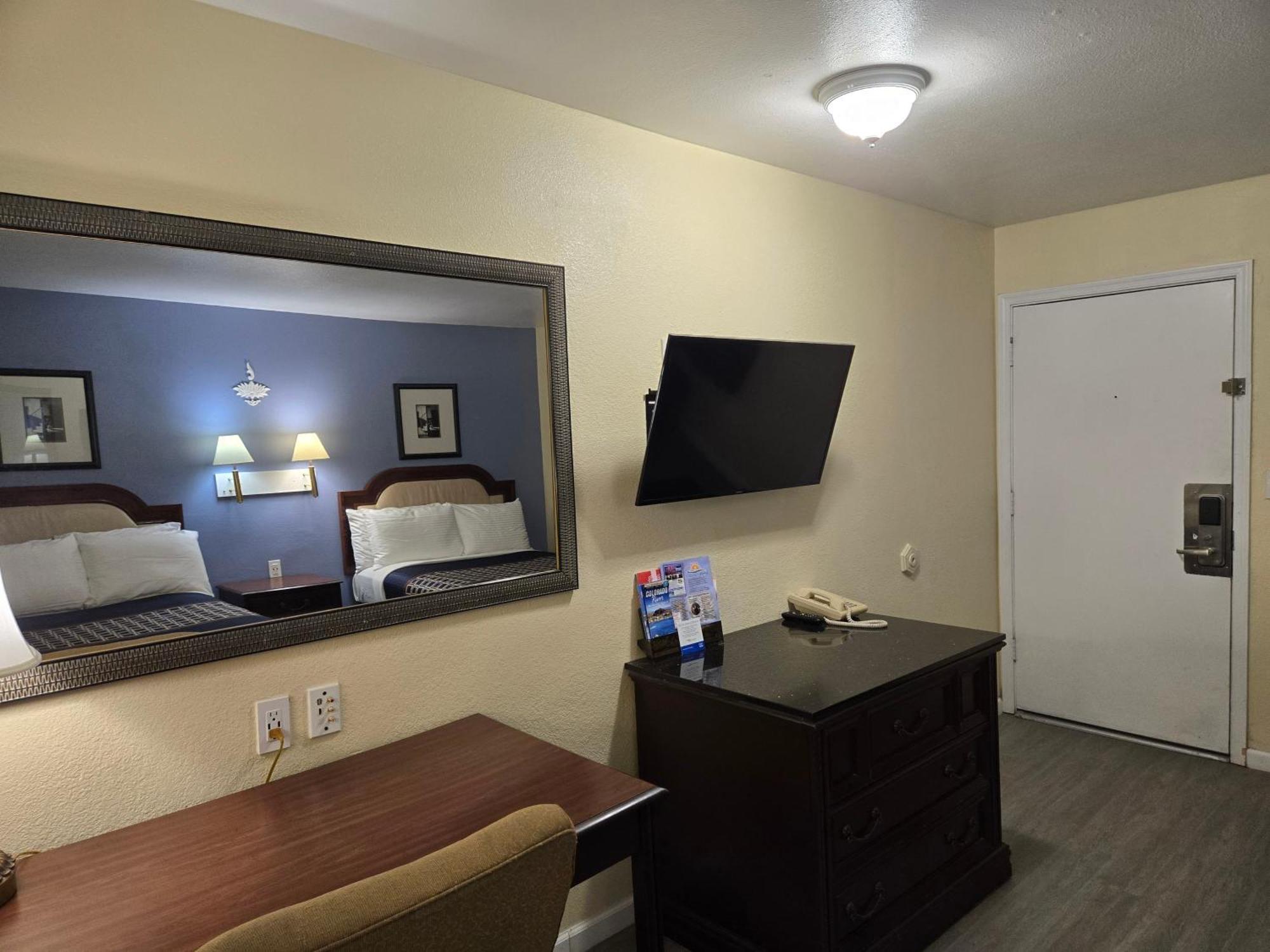 Hotel Rodeway & I-10 Blythe