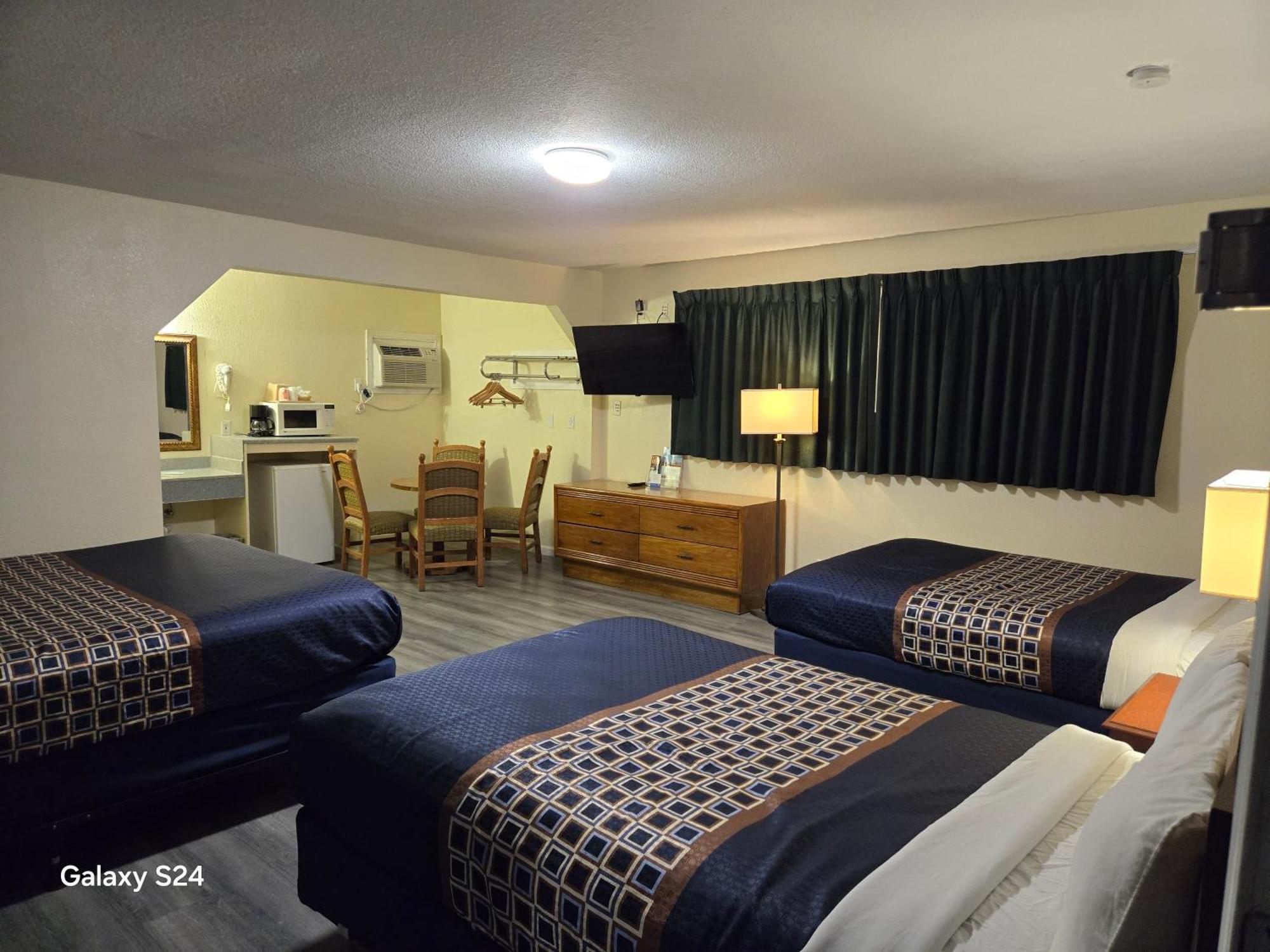 Hotel Rodeway & I-10 Blythe