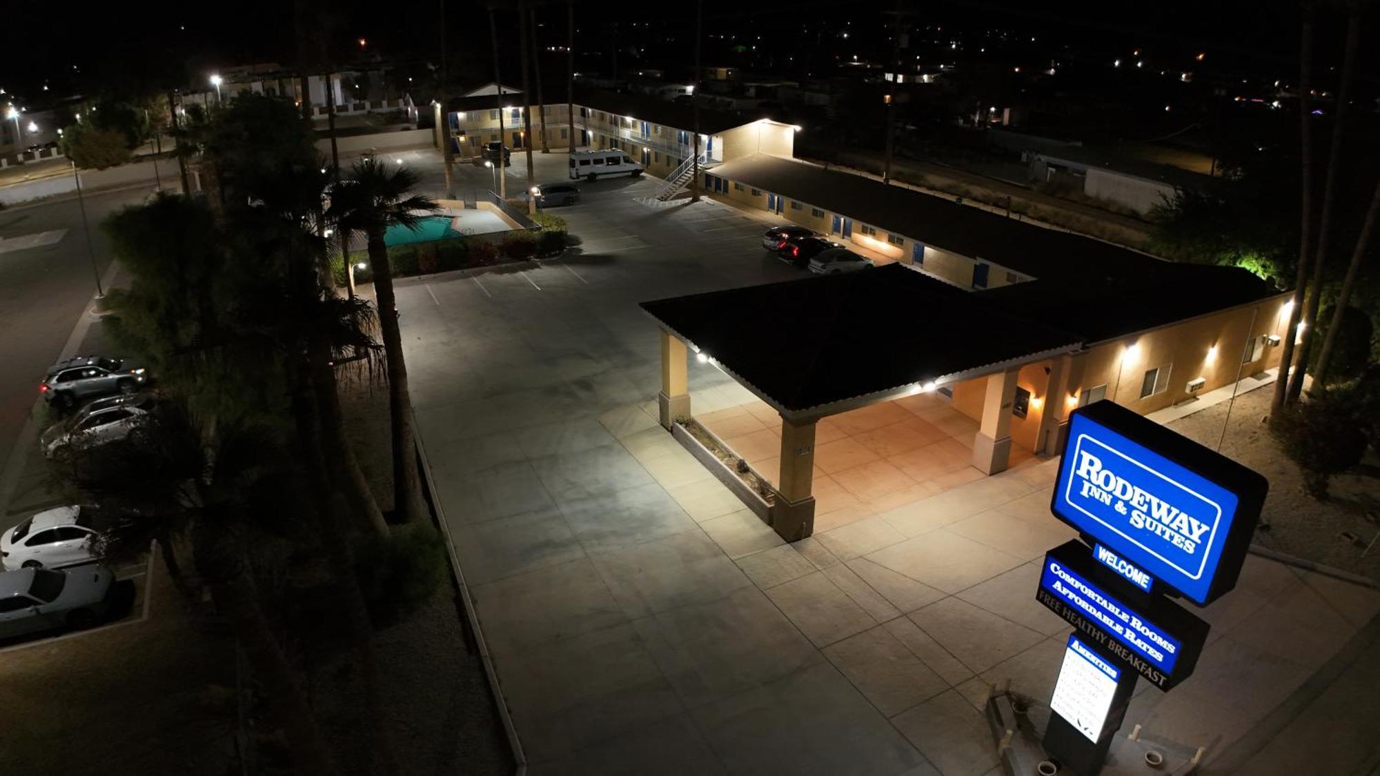 Rodeway & I-10 Hotel Blythe